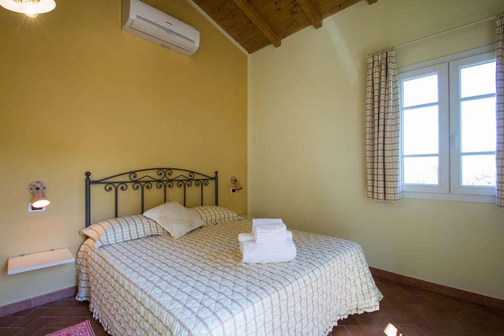 Agriturismo Ada Musso Diano Borello Habitación foto